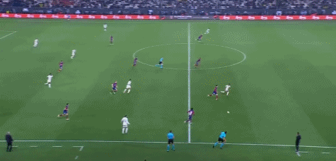 王哲林17分 CBA俱乐部杯上海男篮111-72战胜四川 杜智博23分