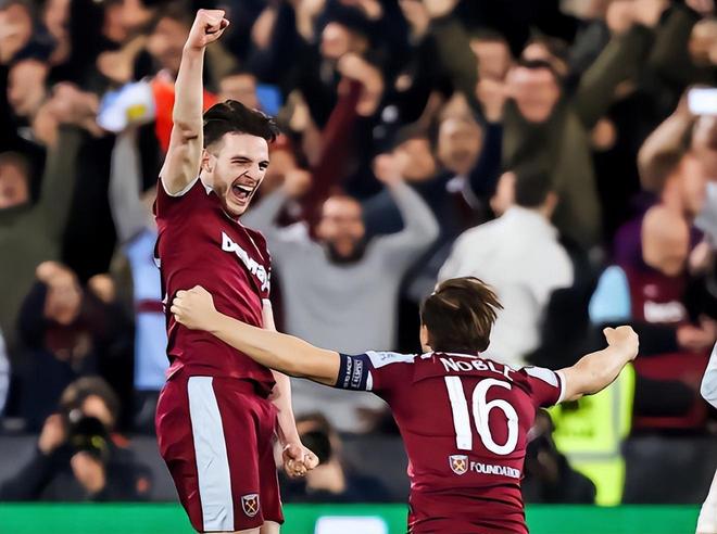 内马尔带伤5球1助攻助桑托斯保级